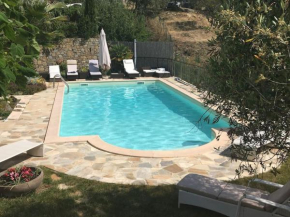 Villa mit Privaten Schwimmpool undAussenwhirlpol, Dolceacqua